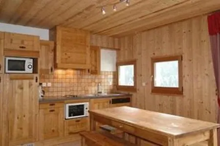 Fleur Des Alpes Chalet Les Gets