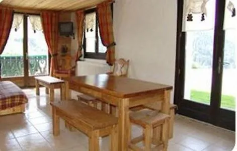 Fleur Des Alpes 1 * Les Gets